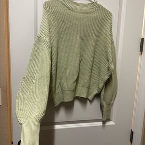 Sweater light green